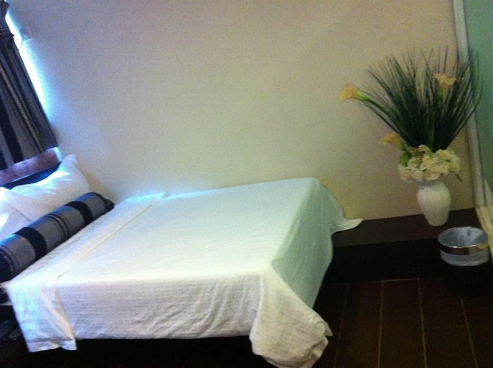 California Hotel Hongkong 2*,  Chiny